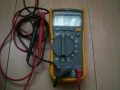 уред мултицет fluke 175, снимка 2