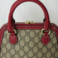 Оргинална дамска чанта GUCCI, снимка 10 - Чанти - 44688659