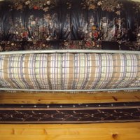Разтегателен диван спалня / като нов, снимка 10 - Дивани и мека мебел - 31592456