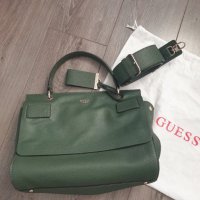 Дамска кожена чанта Guess, снимка 7 - Чанти - 39218432