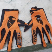 Ендуро/Мотокрос леки ръкавици Thor размер L/XL Като нови !, снимка 1 - Аксесоари и консумативи - 42068090