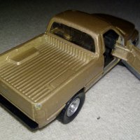 Метална количка Maisto Dodge Ram 1/46, снимка 5 - Колекции - 35085901
