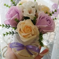 Нежни букети със сапунени цветя, снимка 14 - Подаръци за жени - 40295598