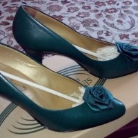 Дамски обувки, снимка 2 - Дамски обувки на ток - 36578533