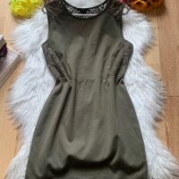 Зелена рокля Н&М, снимка 1 - Рокли - 36687632