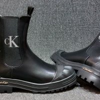 Calvin Klein boots Дамски боти , снимка 1 - Дамски боти - 39104802