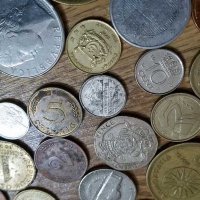 Колекция от чуждестранни ретро монети, снимка 3 - Нумизматика и бонистика - 30878744