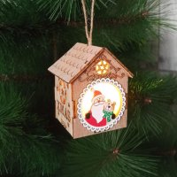 3198 Малка дървена светеща къщичка за окачване Дядо Коледа с Мечо, снимка 2 - Декорация за дома - 38412439