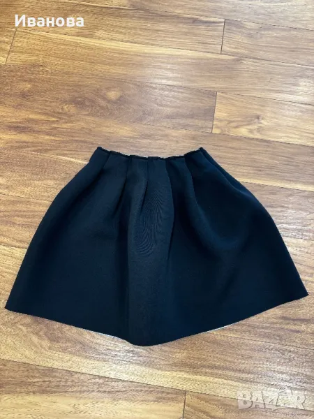 Пола, снимка 1