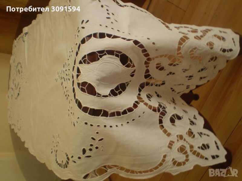 Покривка за маса бяла рязана бродерия 134 см х 42 см, снимка 1