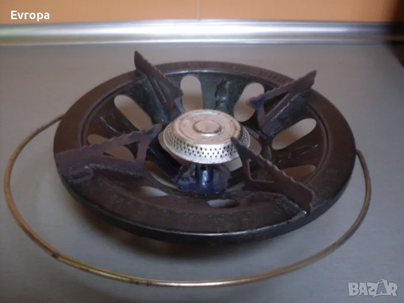 Котлон за туристическа газова бутилка., снимка 1