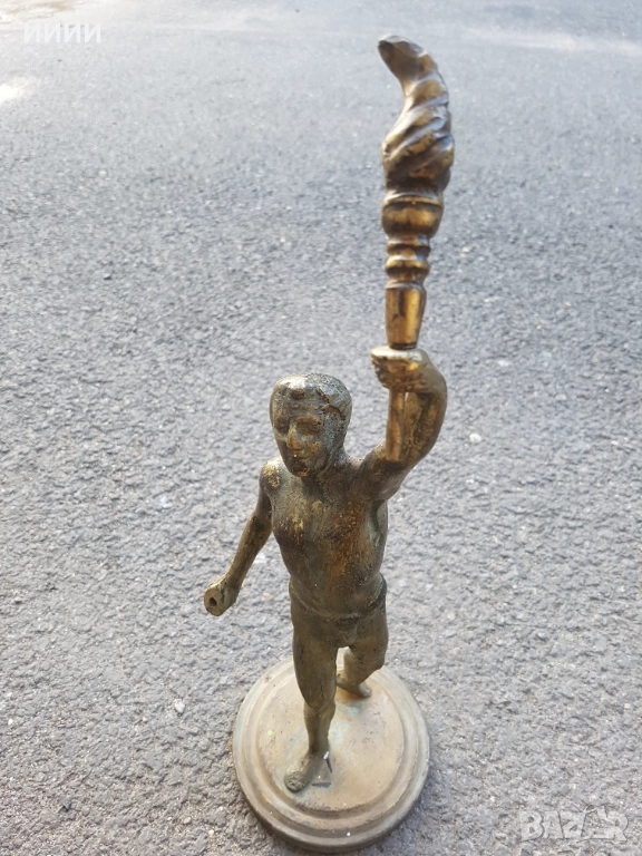 Бронзова пластика статуетка Олимпиец, снимка 1