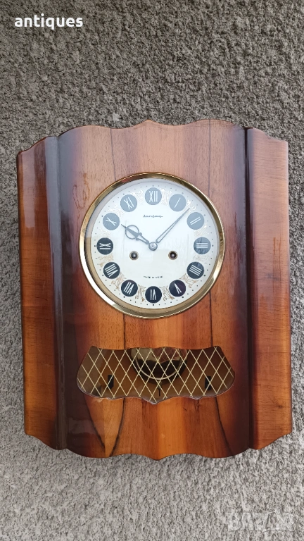 Руски стенен часовник - Янтар / Jantar - 1970г., снимка 1