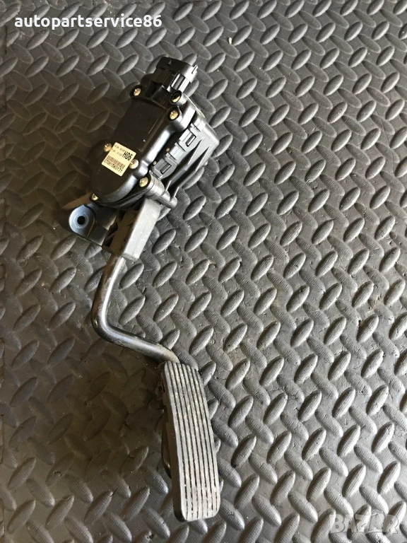 Педал за газ за KIA Ceed 1.6 CRDi (2007–2012) Hella 070615K0171, снимка 1