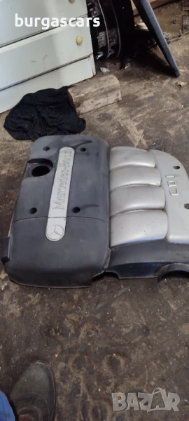 Капак двигател Mercedes C220 CDI W203 - 50лв, снимка 1