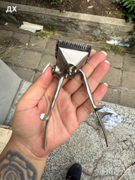 Стара Ръчна Машинка за Подстригване, снимка 1