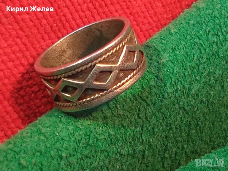 СТАР КРАСИВ СРЕБЪРЕН ПРЪСТЕН ОРНАМЕНТИРАН Тип ХАЛКА ОКСИДИРАНО СРЕБРО 925 МАЙСТОРСКА ИЗРАБОТКА 40612, снимка 1