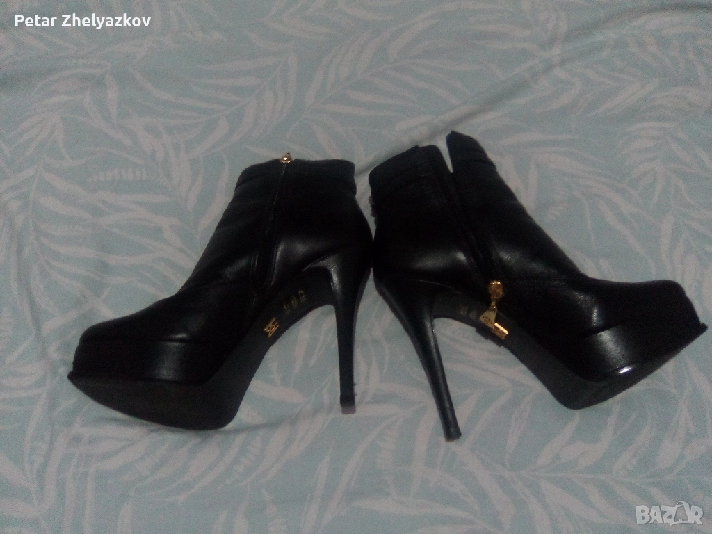 Елегантни дамски боти с платформа., снимка 1