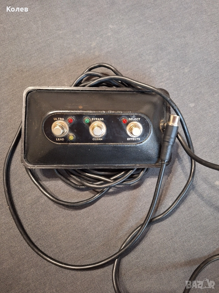Peavey 3 button footswitch, снимка 1