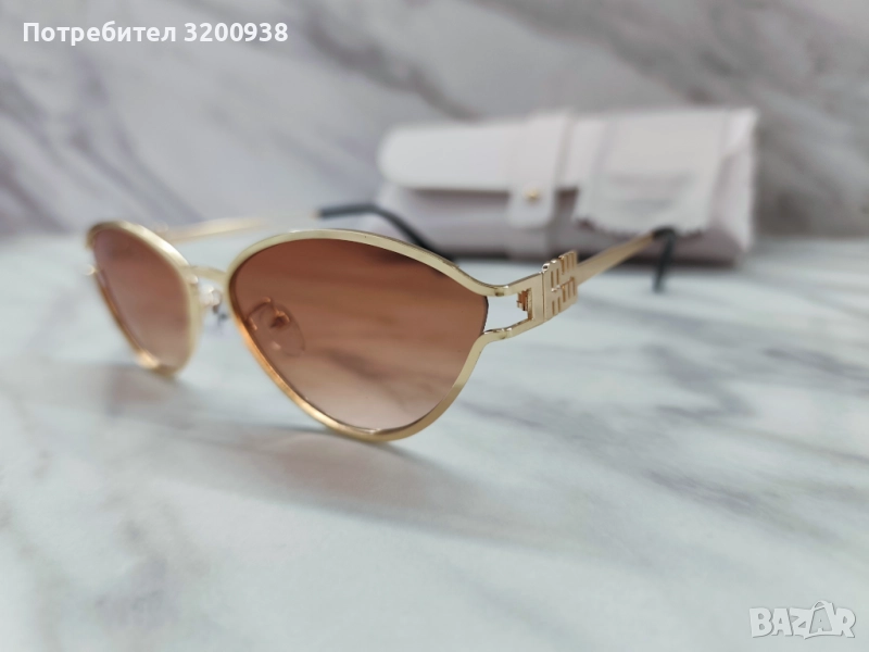 Слънчеви очила MIU MIU, снимка 1
