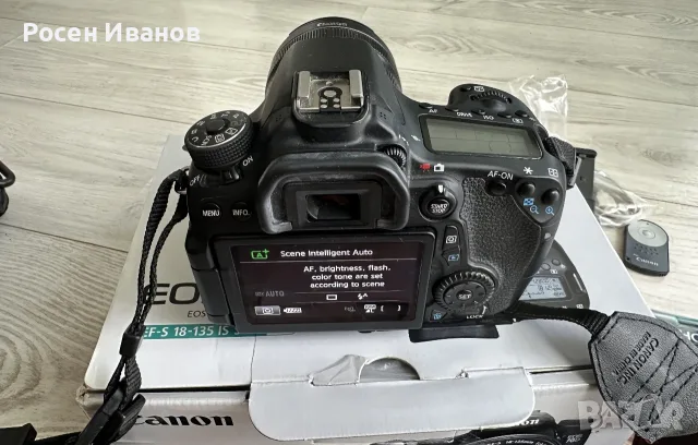 Canon EOS 70D с обектив EFS 18-135mm IS STM и аксесоари, снимка 10 - Фотоапарати - 56106979