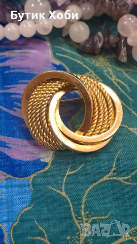 Колекционерска брошка Grosse by Christian Dior , снимка 2 - Антикварни и старинни предмети - 50271002