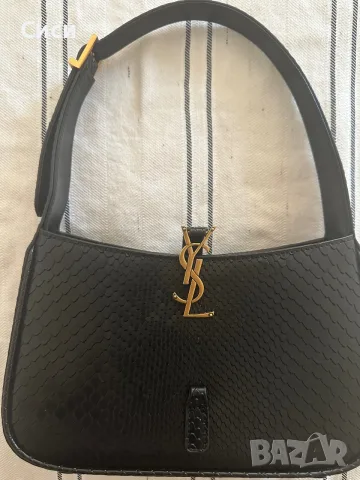 Yves Saint laurent le 5 a 7 чанта