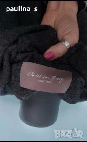 Два различни броя / Луксозно марково палто или манто "Н&М" и "Cristin Berg" , снимка 18 - Палта, манта - 28198534