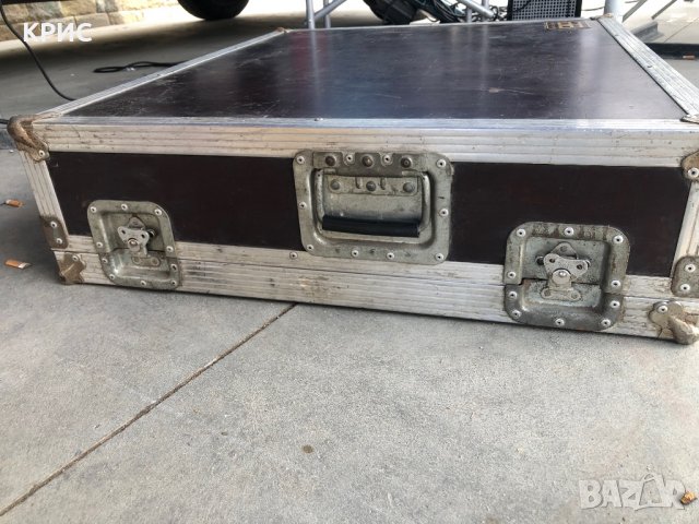 StudioMaster Mixdown 16-4-8 +ART Quadra FX+Куфар, снимка 12 - Ресийвъри, усилватели, смесителни пултове - 37805278