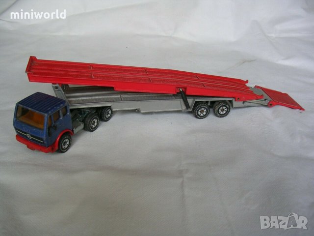 Mercedes Benz Auto-Transporter - на Siku 3112 made in W.Germany няма липси и опаковка, снимка 2 - Колекции - 29530025