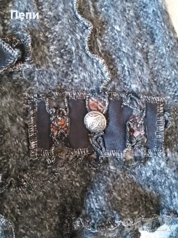 Уникална и топла жилетка, снимка 5 - Жилетки - 47702728