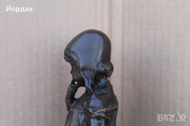 Бронзова фигура ''Момиче с обувка'', снимка 8 - Колекции - 51170553