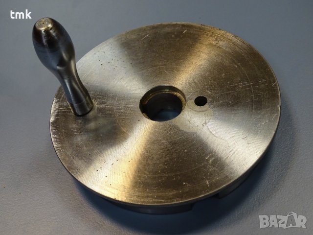 метална ръкохватка за струг (ръчно колело) ф122mm, снимка 7 - Резервни части за машини - 38394548