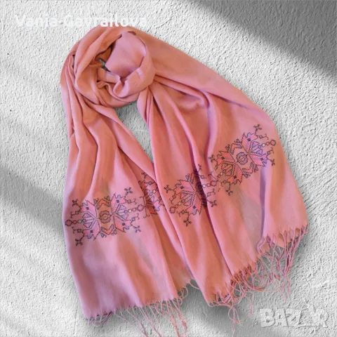 Шал с шевица, снимка 2 - Шалове - 48418314