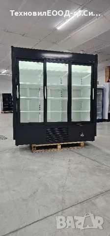Хладилна витрина 3 врати , снимка 2 - Витрини - 48398903