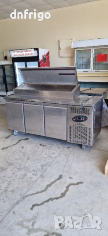 Хладилна маса със салатбар и плот, снимка 2 - Обзавеждане на кухня - 51015139