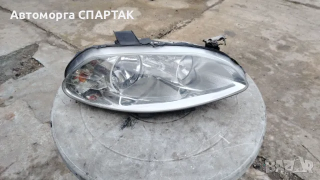 Ляв и десен фар за Фиат Крома 2007 Fiat Croma, снимка 2 - Части - 48225799