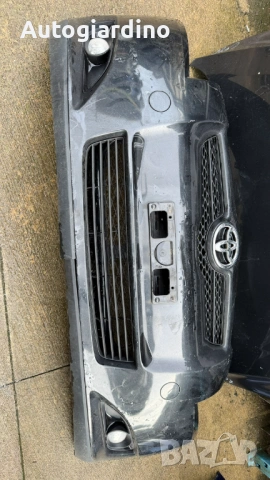Предна броня за Toyota Auris 2007