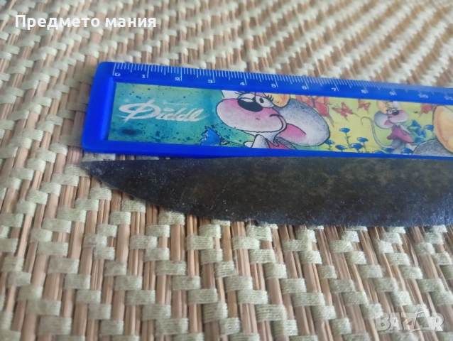 Стар нож с дръжка от плексиглас, снимка 3 - Ножове - 54342721