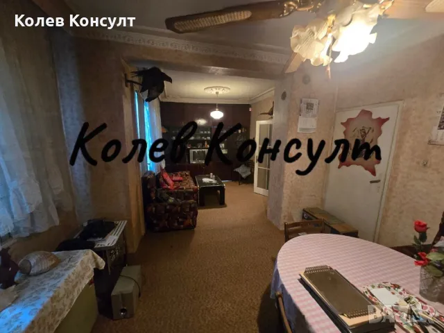 Продавам двуетажна къща в Димитривград,кв.Марийно, снимка 13 - Къщи - 50131719