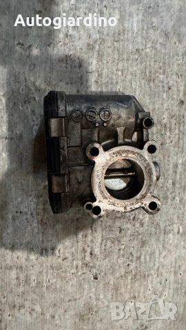 Дроселова Клапа за Smart ForTwo - A1601410225 / 0205003055, снимка 2 - Части - 53025880
