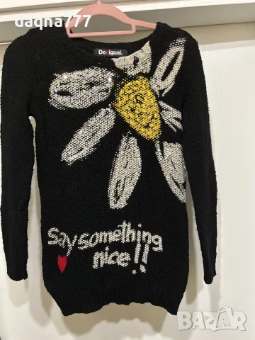 Черен пуловер Desigual с пайети „Say something nice“ (размер S) , снимка 3 - Блузи с дълъг ръкав и пуловери - 56536938