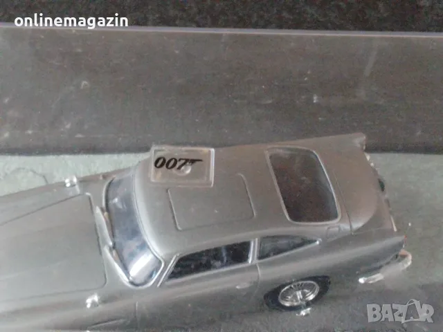 Колекционерска количка 007, снимка 5 - Колекции - 55960297