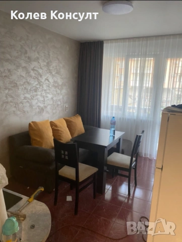 Четириетажна КЪЩА в гр. Китен., снимка 6 - Къщи - 54134375