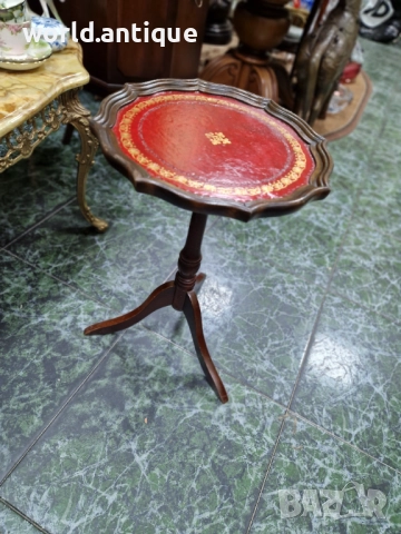 Страхотна антикварна английска помощна масичка , снимка 5 - Антикварни и старинни предмети - 52310056