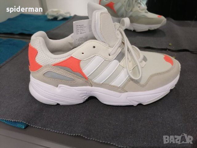 Продавам нови дамски оригинални маратонки Адидас. Нови. , снимка 2 - Маратонки - 40632391