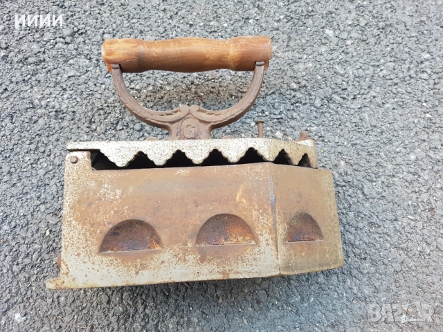 Ютия на жар с  лост 2, снимка 4 - Антикварни и старинни предмети - 52223198