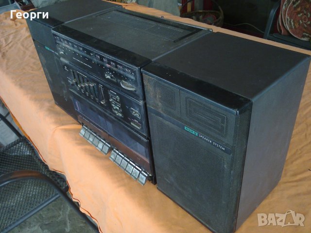 История от последните дни на социализЪма в Народна Република България, снимка 2 - Радиокасетофони, транзистори - 39586678