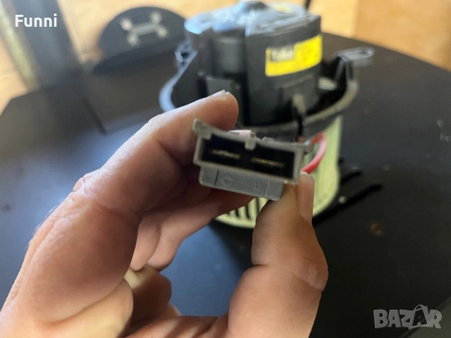 Моторче Парно Рено Сценик 1, снимка 3 - Части - 51624540