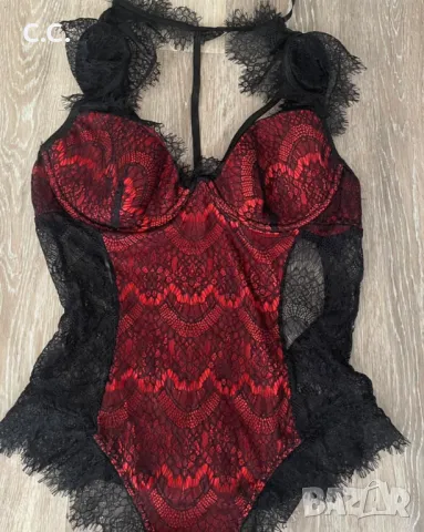 Ново Еротично боди с подарък сатенена нощница, размер М, цена 35 лв
